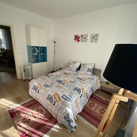 Superbe Appartement Aux Portes De Paris Avec Terrasse 르끄레므랄비세트르 외부 사진