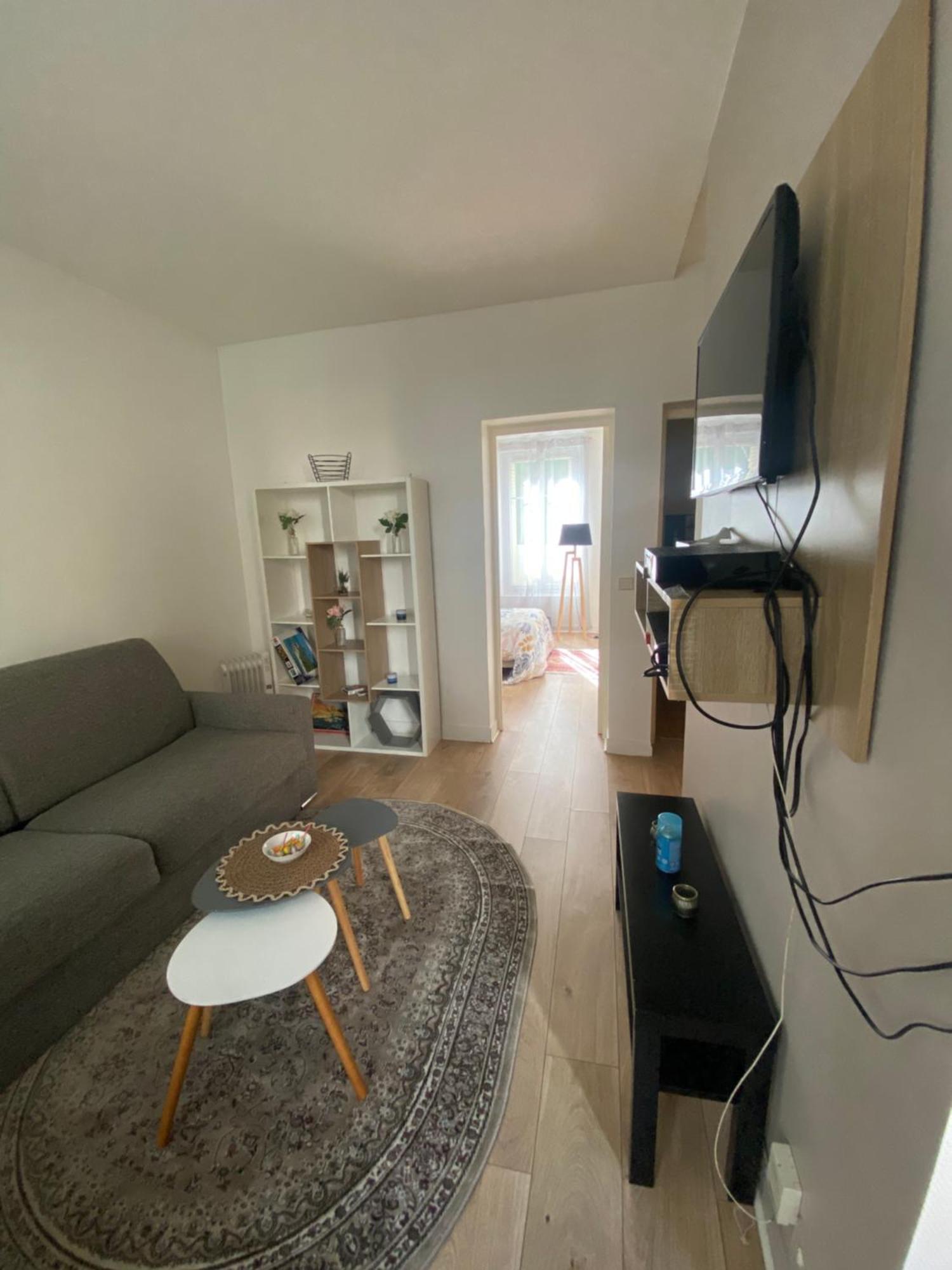 Superbe Appartement Aux Portes De Paris Avec Terrasse 르끄레므랄비세트르 외부 사진
